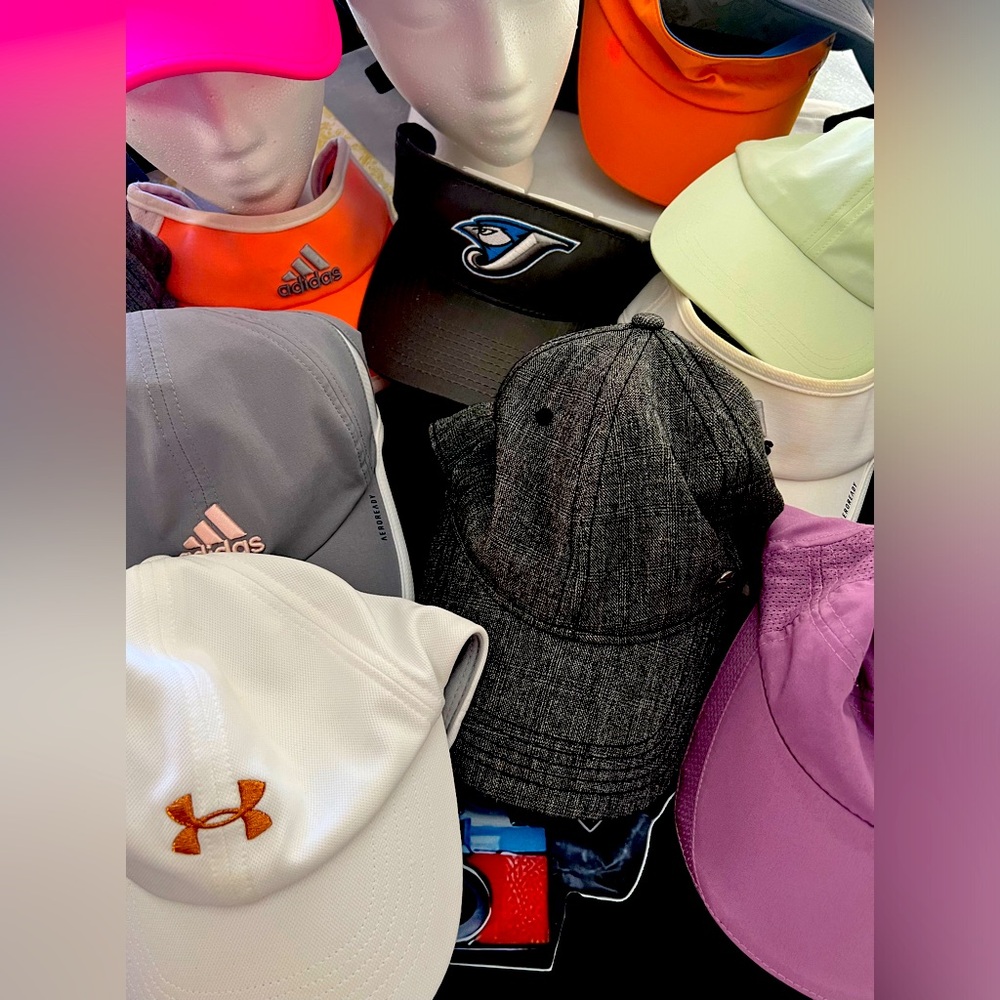Multiple golf hats all in one ! Greatest deal ⛳️💯used/new combo 🔥